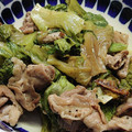 ahayas's cooksnap of when they made 簡単(*^-^*)レタスとベーコン炒め.