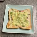 卯月のうさぎ２０１４'s cooksnap of when they made 貝割れとハムのチーズトースト.
