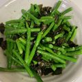 犬飼ってる's cooksnap of when they made にんにくの芽と海苔のナムル風.
