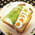 龍青空ママ's cooksnap of when they made アボカドたまご明太子チーズのトースト.