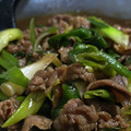 ダブル☆キッチン's cooksnap of when they made 長ねぎ大量消費に！ねぎと牛肉のすき焼き風.