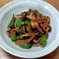 みぃくんのママ's cooksnap of when they made ピーマン・ちくわ・しめじのオイスター炒め.