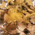なーなちゃん's cooksnap of when they made 簡単！うまうま！舞茸のマヨチーズ焼き.