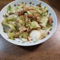 rainha's cooksnap of when they made 鶏皮で、キャベツが美味しい炒め物。.
