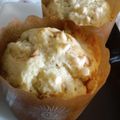 ゆうりママ's cooksnap of when they made バナナキャラメルチョコチップマフィン.