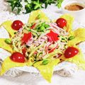 ♪としクック♪'s cooksnap of when they made 1玉で４人前！オムラーメンサラダ.