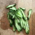Ruriluru's cooksnap of when they made 簡単！冷やし中華に♪きゅうりの千切り！.