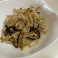 papikun's cooksnap of when they made 白菜の塩昆布和え.