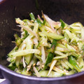 Nya6nya6's cooksnap of when they made きゅうりと薬味のさっぱり無限ナムル.