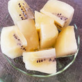 run※'s cooksnap of when they made 甘さを均等に！キウイの切り方★.