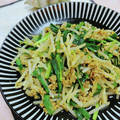 みっちゃん❇️68's cooksnap of when they made 簡単レンチンもやしとにらのカレー炒め煮.