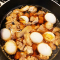 ゆかっち07's cooksnap of when they made 鶏もも肉とゆで卵の煮物.