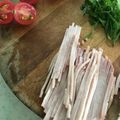 Ruriluru's cooksnap of when they made 冷やし中華に☆くっつかないハムの切り方.