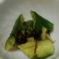 クックYQ7JX3☆'s cooksnap of when they made 潰して割って！胡瓜と塩昆布のナムル風♪.