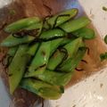 ハニイとムサシ's cooksnap of when they made レンジで簡単　スナップエンドウ塩昆布和え.
