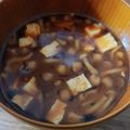 まーく71's cooksnap of when they made 我が家の定番☆豆腐となめこの味噌汁♪.