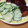 えりこ82☆'s cooksnap of when they made きゅうりとゆで卵のサラダ.