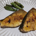 fu♪♪'s cooksnap of when they made 簡単♪カレー風味のぶりの照り焼き.