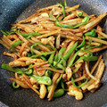 ラフロイグ31年's cooksnap of when they made ピーマンとジャガイモのカレー炒め.