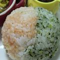 ゆけり３兄弟's cooksnap of when they made 組み合わせ自由！バスボムみたいなおにぎり.