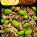 めるめるっちっち's cooksnap of when they made レンジで★そら豆と豚肉めんつゆ和え丼弁当.