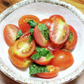YCHキッチン's cooksnap of when they made 美肌♡絶品 トマトと大葉の白だしマリネ.