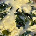 かんひろきーちゃくら's cooksnap of when they made 10分で完成♪わかめと春雨のスープ.