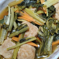 ナーちゃん's cooksnap of when they made 簡単＊豚こま肉団子と小松菜の中華煮.