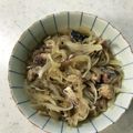Ruriluru's cooksnap of when they made 鯖缶と玉ねぎのレンジ蒸し.