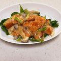 クックEMZOLR☆'s cooksnap of when they made 簡単美味しい！鮭としめじのマヨソース和え.