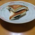 ももはる山田's cooksnap of when they made 簡単はんぺんと大葉のカリカリ焼き.