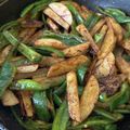 Rntr's cooksnap of when they made ピーマンじゃがいものカレー炒め.