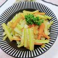 みっちゃん❇️68's cooksnap of when they made セロリと人参のきんぴら炒め.