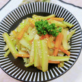 みっちゃん❇️68's cooksnap of when they made セロリと人参のきんぴら炒め.