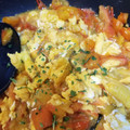 さむさん's cooksnap of when they made 簡単美味し〜☆トマトとバジルの卵炒め.