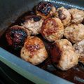 FaithAloha's cooksnap of when they made ☆お弁当おかず☆鶏だんごの照焼き.