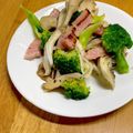 ルぴあ's cooksnap of when they made ブロッコリーと舞茸のホットサラダ.