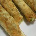 merochan's cooksnap of when they made 余った餃子の皮で★簡単★大葉チーズ巻き.