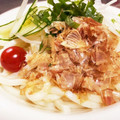 よしよしのキッチン☆'s cooksnap of when they made 白だしで！冷しゃぶと玉ねぎのサラダうどん.