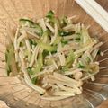 ちゃーりーWKY's cooksnap of when they made きゅうりとえのきのごまポン酢和え.