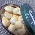 まど姉かおりんこ's cooksnap of when they made 卵白で簡単おやつ☆焼きメレンゲ.