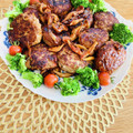 ボブナナ's cooksnap of when they made 簡単 本格的 煮込みハンバーグ.