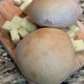 saki1010's cooksnap of when they made 初めてでも簡単ﾚｰｽﾞﾝ酵母の丸パン♡.