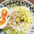 そわみ's cooksnap of when they made 冷やしサッポロ一番　サラダチキンのせ.