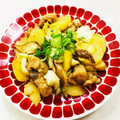 あっこ姉's cooksnap of when they made 鶏肉とキャベツとじゃが芋の味噌バター炒め.