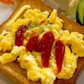 食いしん坊あー's cooksnap of when they made レンジで１分！とろ～り卵トースト.