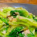 ＊あんずあん＊'s cooksnap of when they made ロメインレタスのツナ炒め.