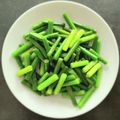ひさかた's cooksnap of when they made にんにくの芽の炒めもの岩塩がけ.