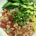 じゃそん's cooksnap of when they made トマトと鶏ひき肉の冷やし中華。.