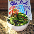 ladyoscar's cooksnap of when they made 《作り置き》レタスの塩昆布浅漬け.